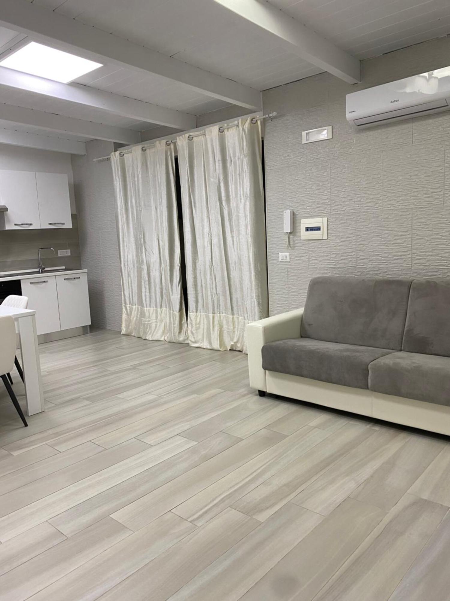 Casa * Naples
